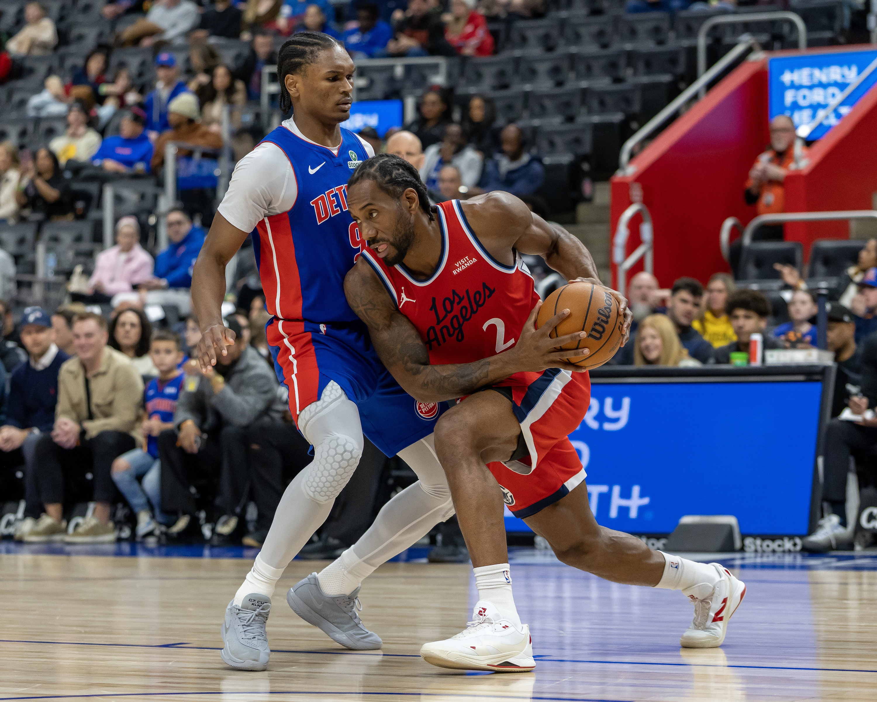 wellbet娱乐-19分大逆转！快船北伐近11战9胜 小卡吸引三人夹击实乃大基本盘